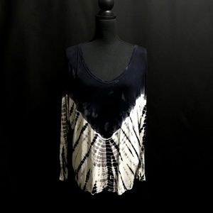 Tie-Dye Long Sleeve Shirt